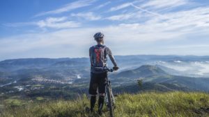 Lire la suite à propos de l’article A vélo en Auvergne, entre montagne et rivière